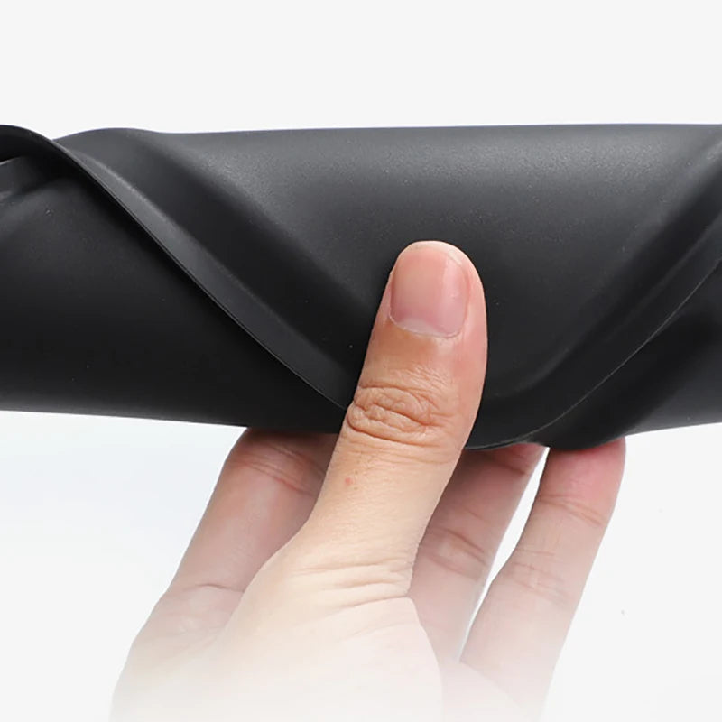Car Silicone Anti-skid Central Console Wireless Charger Pad for Xpeng G9 Interior Modification Accessories